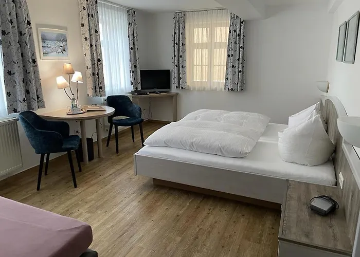 Отель Krapp 3*
